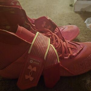 Under Armour Men's Highlight Mc Football Shoes - Size 13 - Red (600)/Beta - New